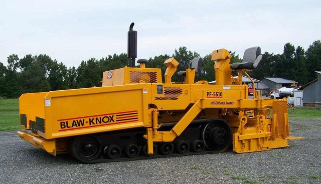 Асфальтоукладчик Blaw Knox PF 5510 Track Paver Асфальтоукладчик Blaw Knox PF 5510 Track Paver
