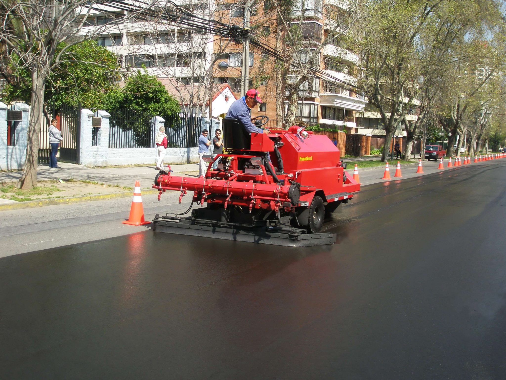 Какие погодные условия лучше всего подходят для нанесения герметика?