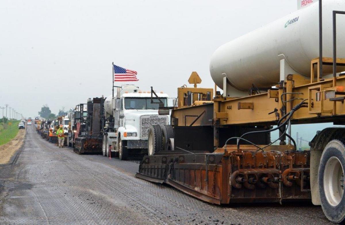  Hot In-Place Recycling - горячая переработка (рециклинг) асфальта на месте (HIR)