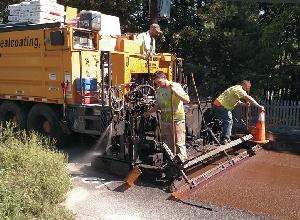 Почему необходим уход за дорожным асфальтовым покрытием?